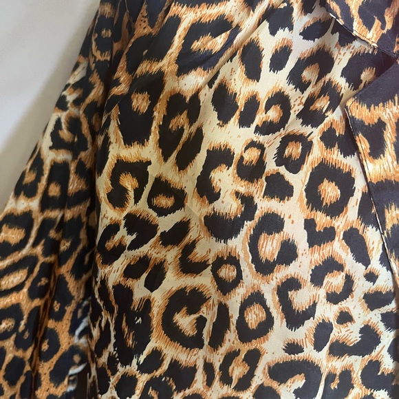 Animal Print vintage Blouse - Picture 3 of 5